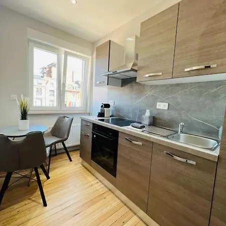 Appartement Boheme Avec Bain Balneo Liège
